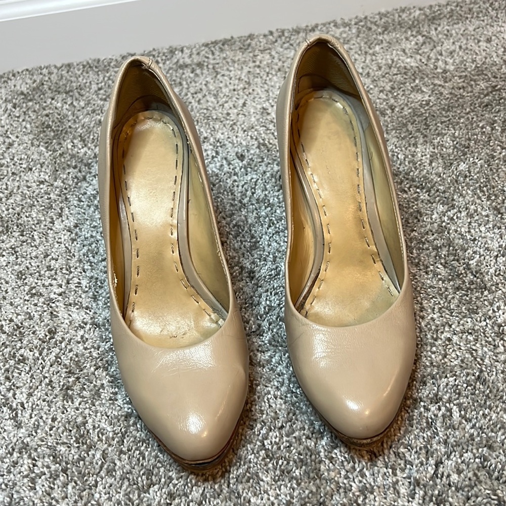 Tan heels
